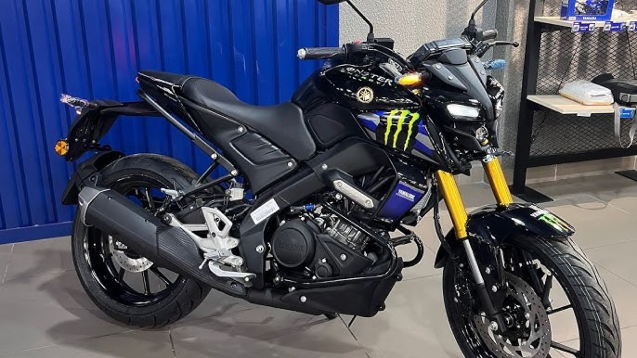 Yamaha MT-15 का नया वर्जन जबरदस्त फीचर्स, दमदार इंजन और बजट-फ्रेंडली माइलेज के साथ लॉन्च हुआ है। जानिए इसकी कीमत, स्पेसिफिकेशन और परफॉर्मेंस डिटेल्स।
